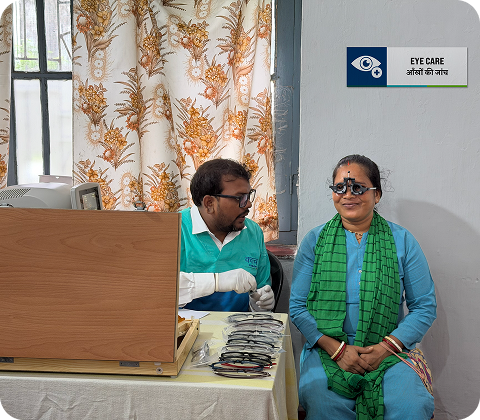 Healthcare consultation at Last Mile Care